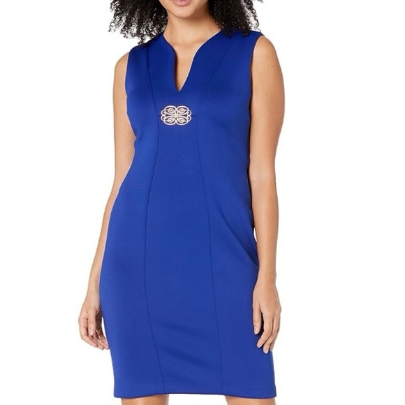 NWT Calvin Klein Royal Blue Scuba Gold‎ Medallion Sleeveless Sheath Dress Size 4 - Picture 1 of 11